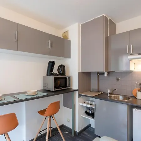 Le Baudis - Grand Avec Coin Nuit Et Parking Appartement